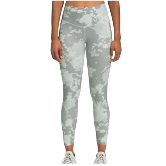 NWT THE NORTH FACE Women's Motivation High-Rise Tight - Picture 1 of 5